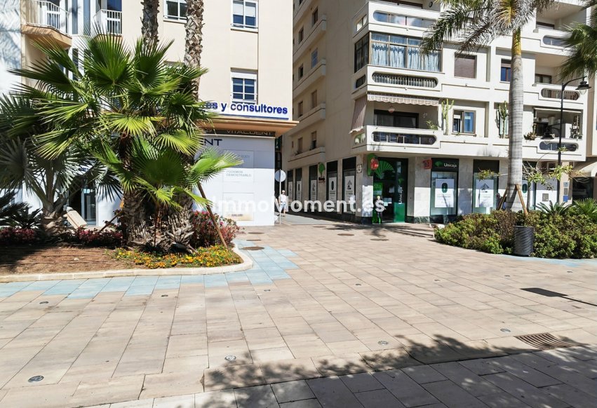 Bestaande woning - Rijtjeshuis - Estepona  - Estepona Centro