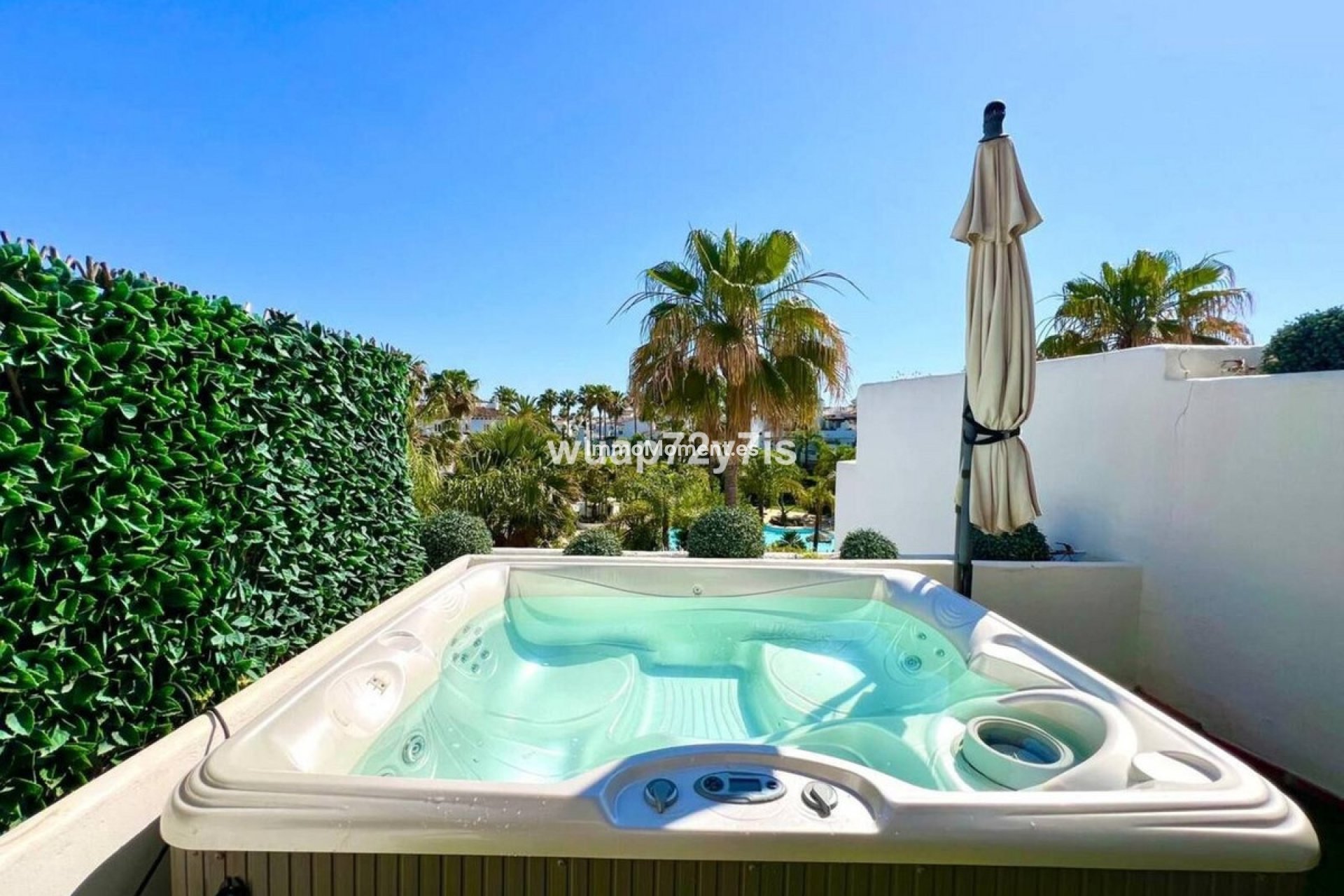 Bestaande woning - Rijtjeshuis - Estepona  - Estepona Centro