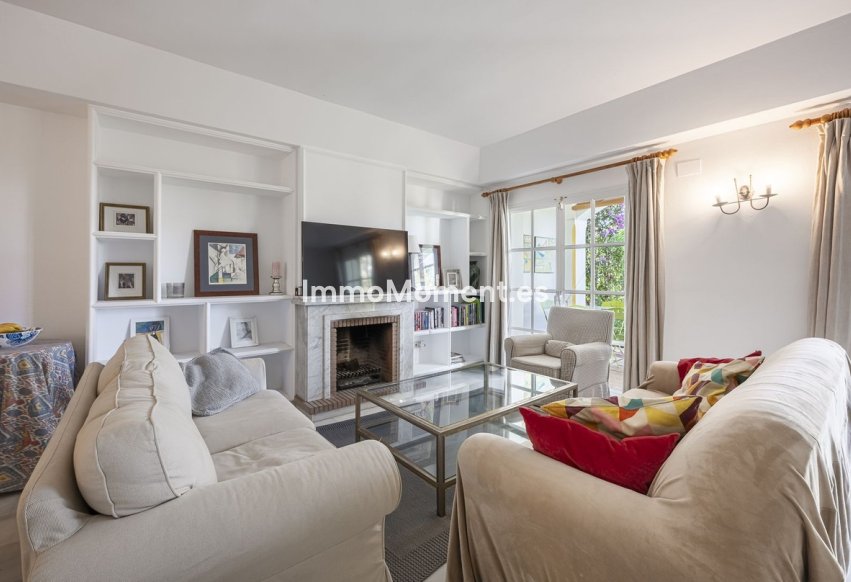 Bestaande woning - Rijtjeshuis - Estepona  - Estepona Centro