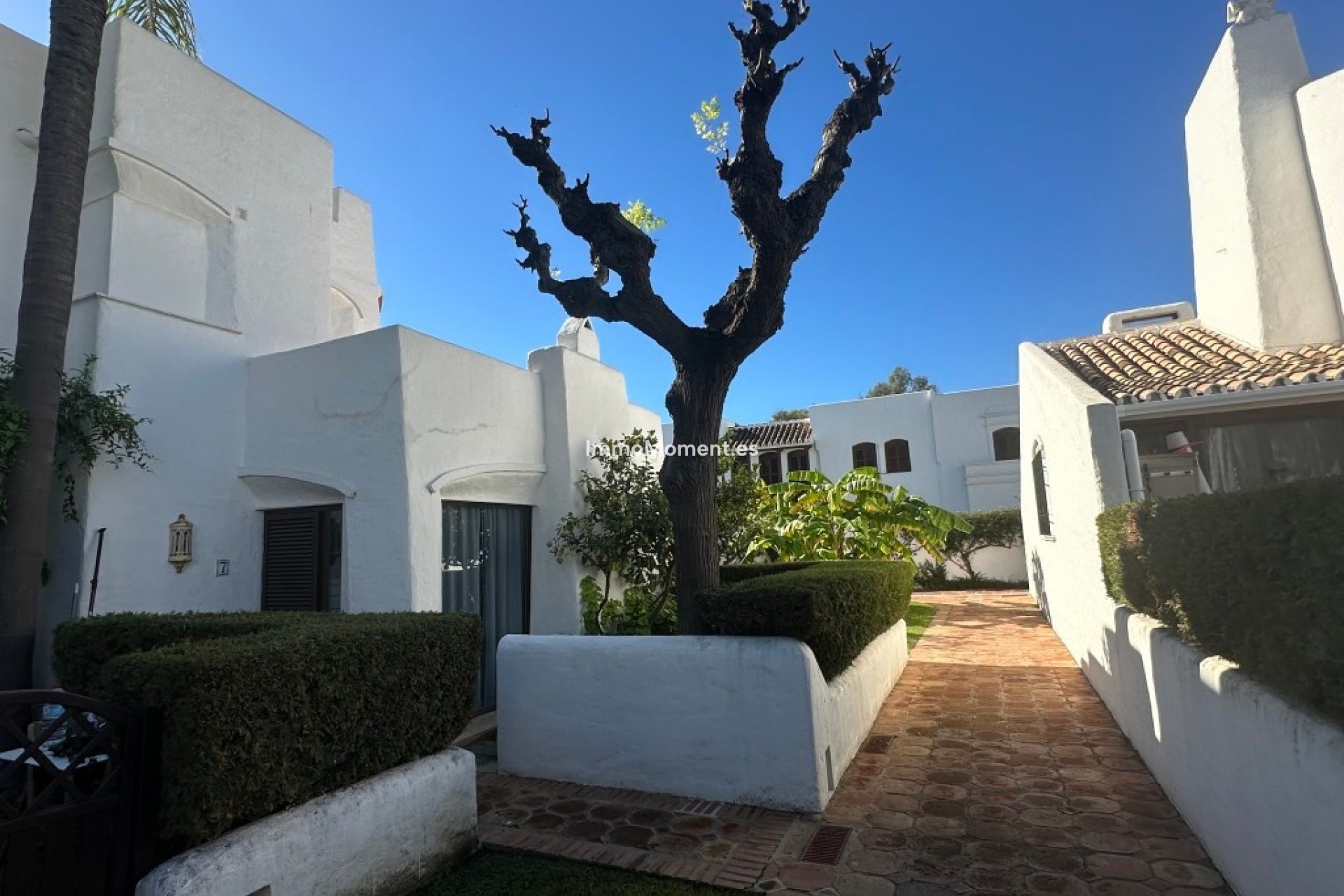 Bestaande woning - Rijtjeshuis - Estepona  - Estepona Centro