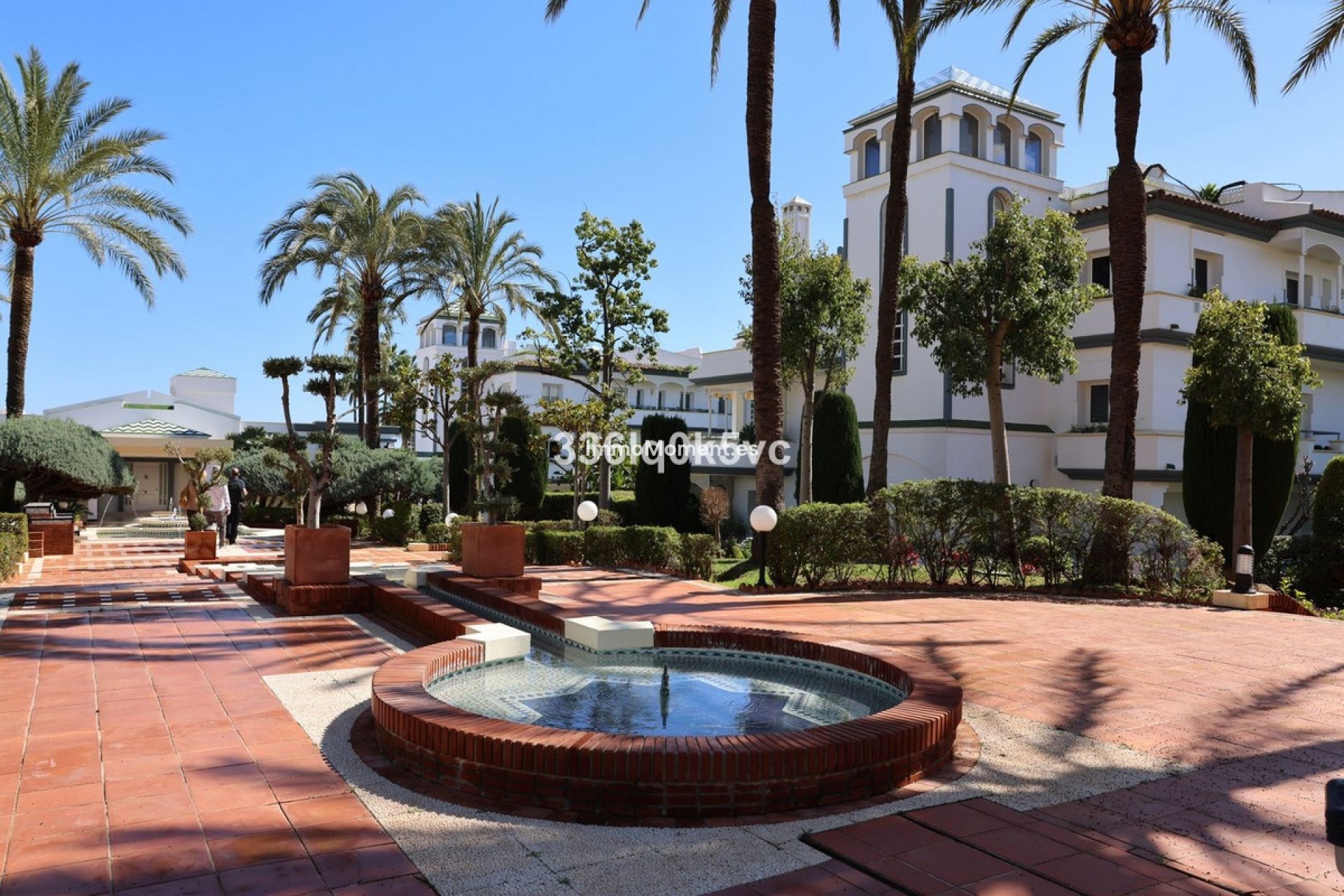 Bestaande woning - Rijtjeshuis - Estepona  - Estepona Centro
