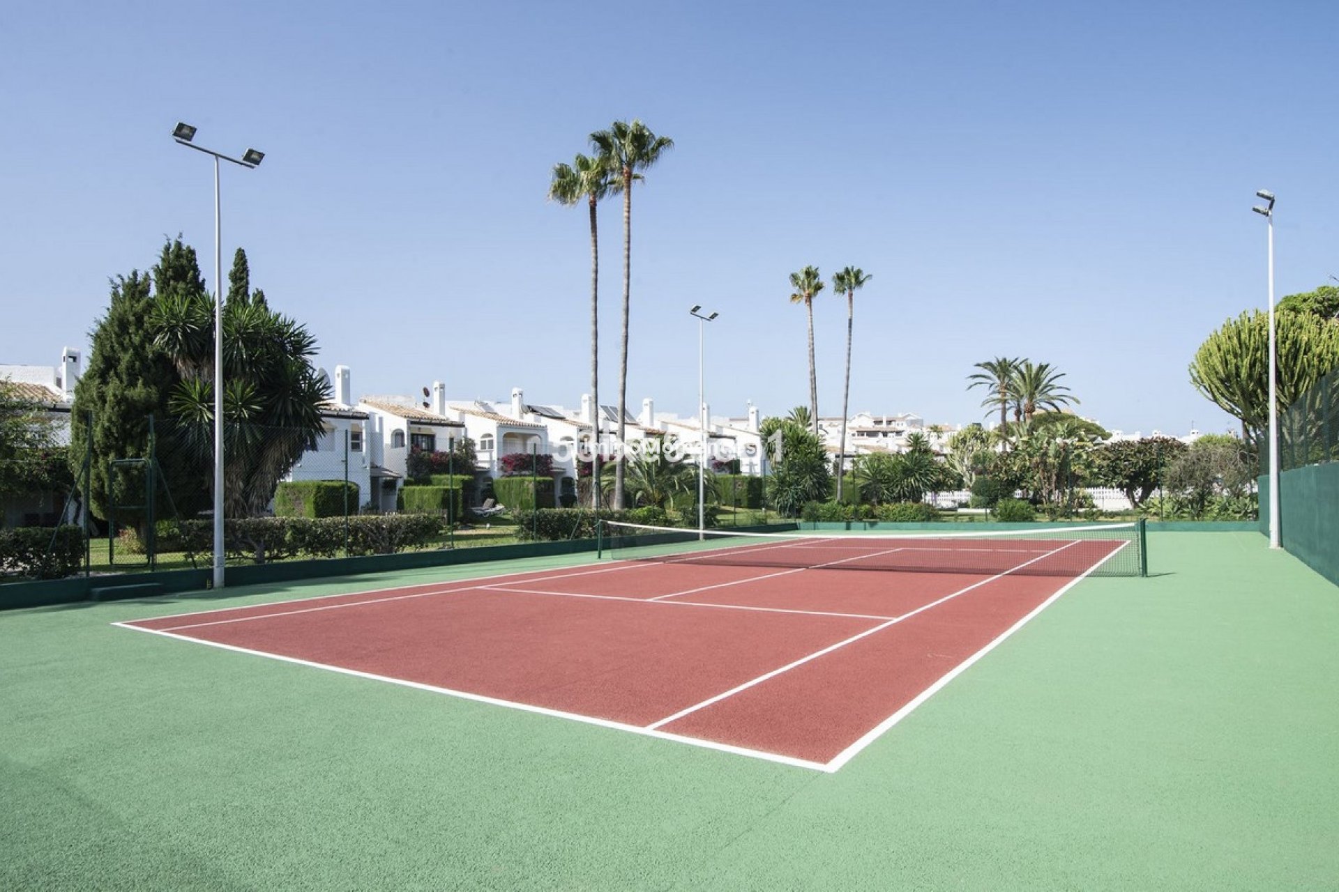 Bestaande woning - Rijtjeshuis - Estepona  - Estepona Centro