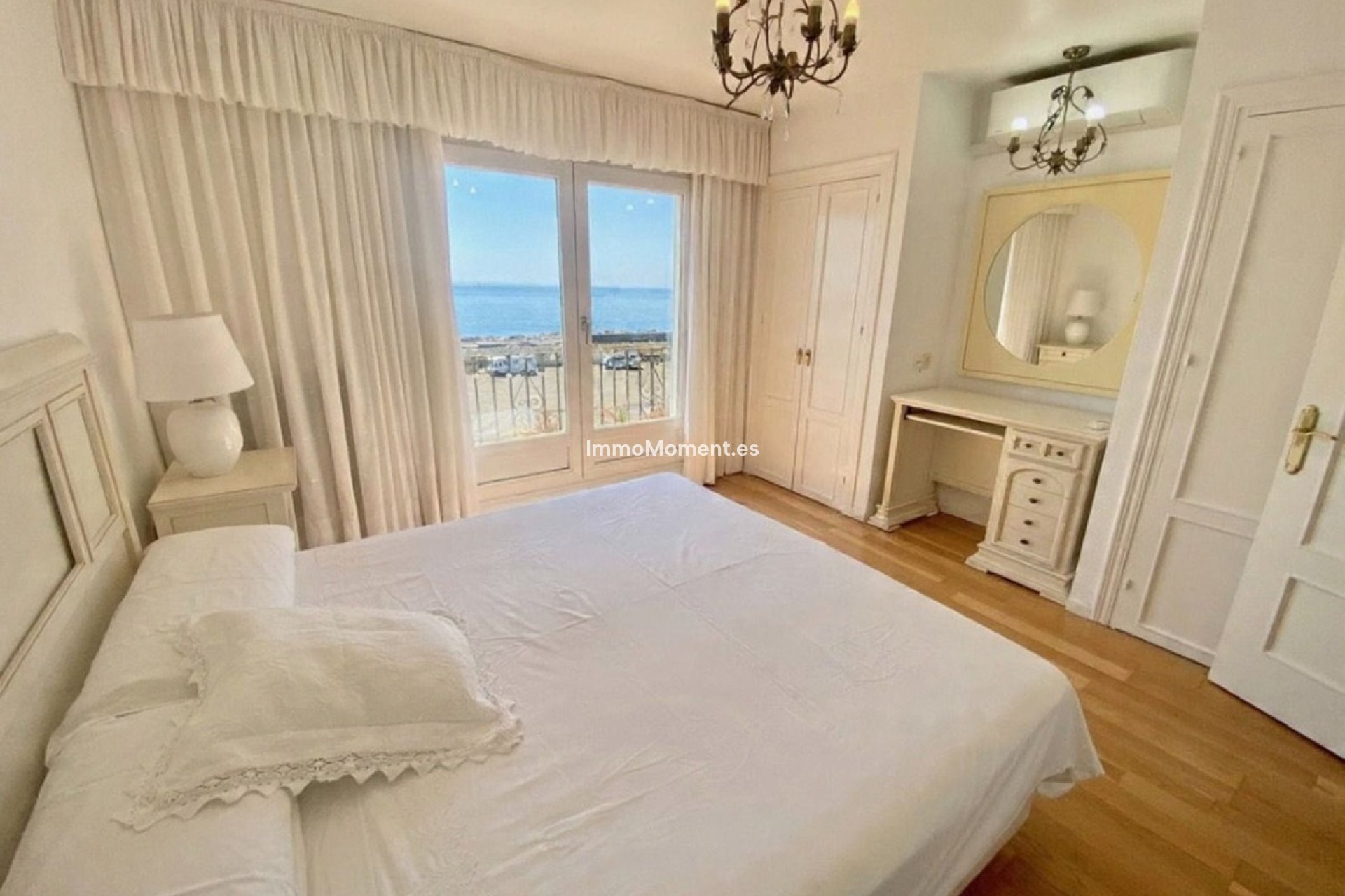 Bestaande woning - Rijtjeshuis - Estepona  - Estepona Centro