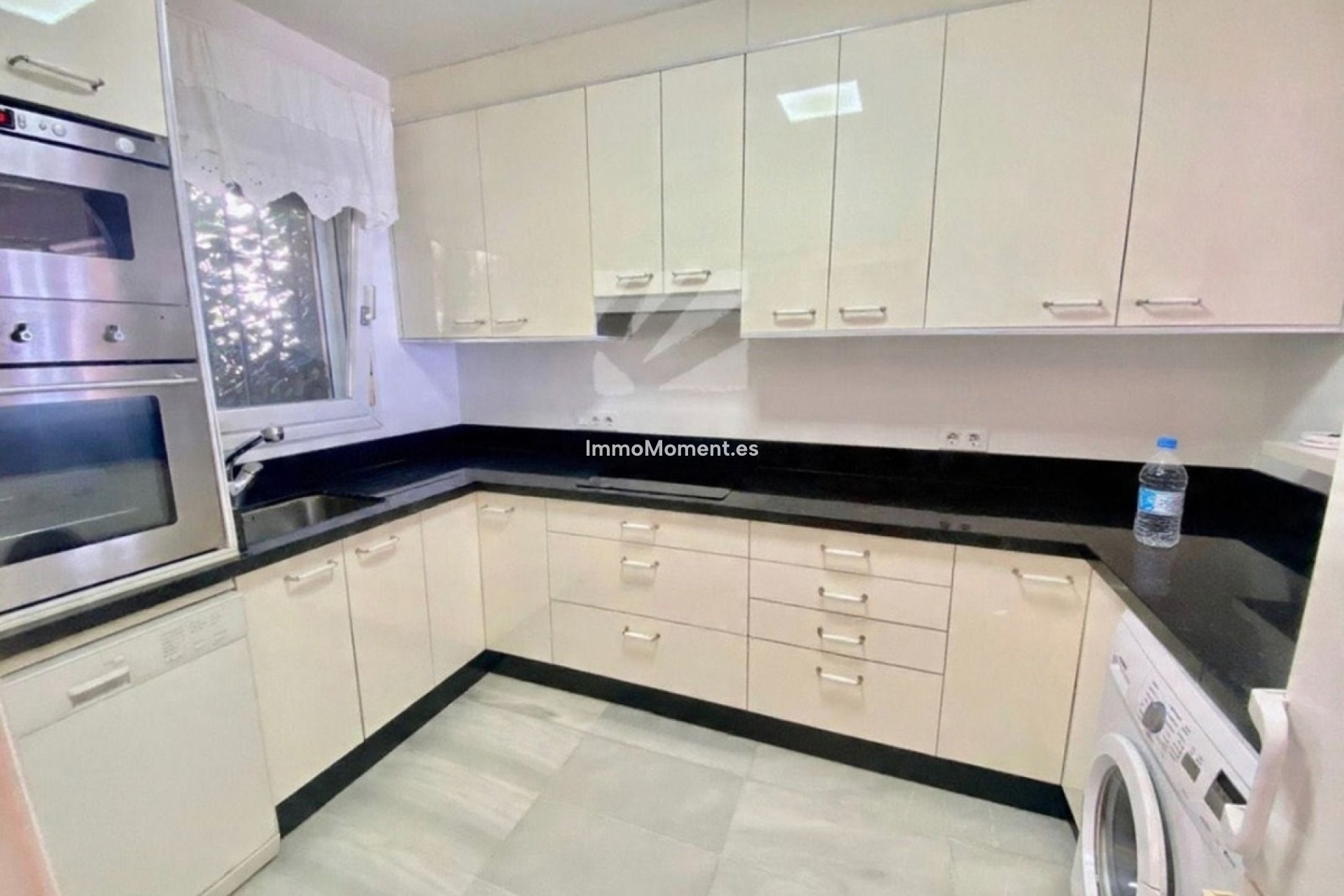 Bestaande woning - Rijtjeshuis - Estepona  - Estepona Centro