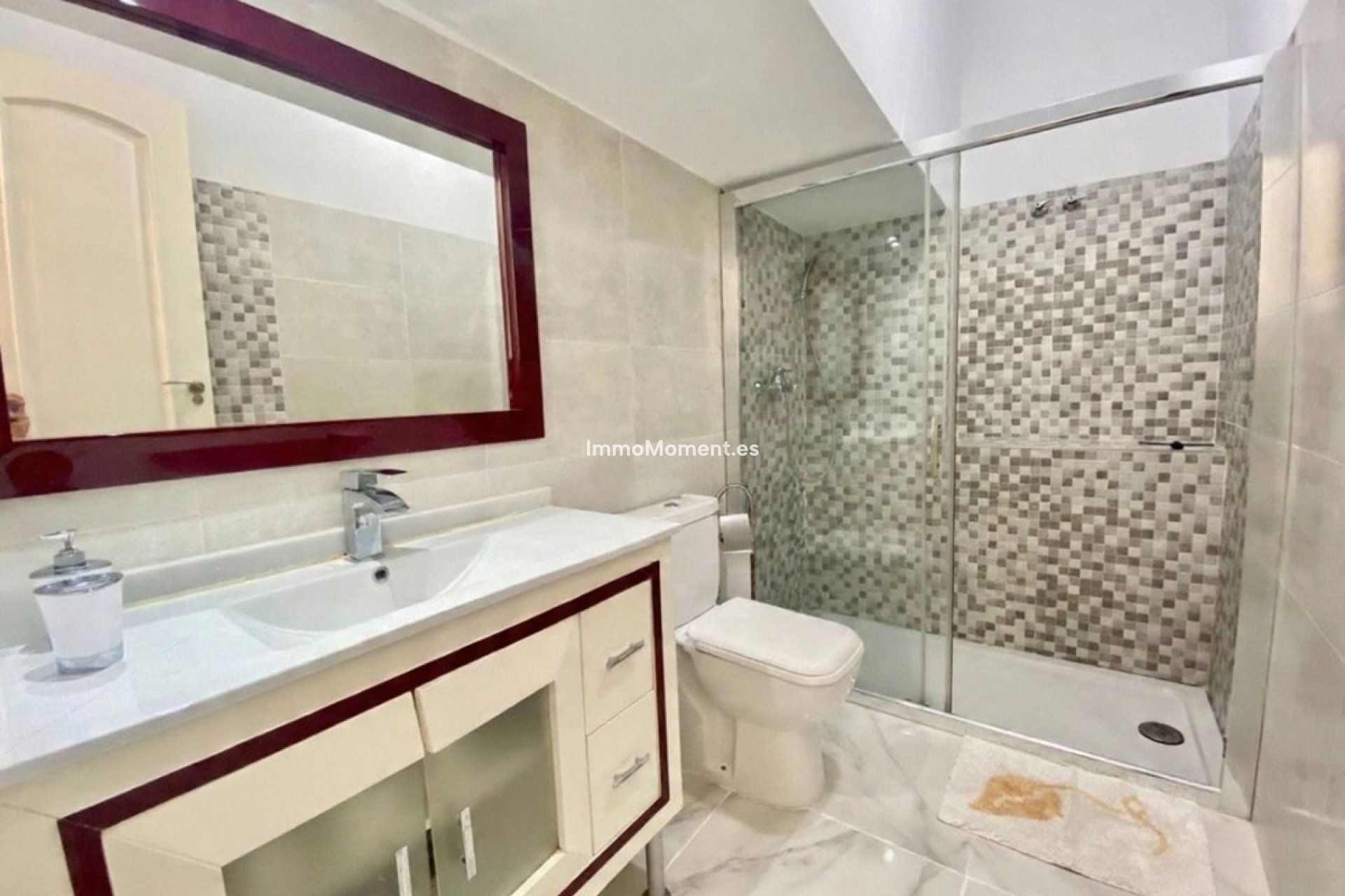 Bestaande woning - Rijtjeshuis - Estepona  - Estepona Centro