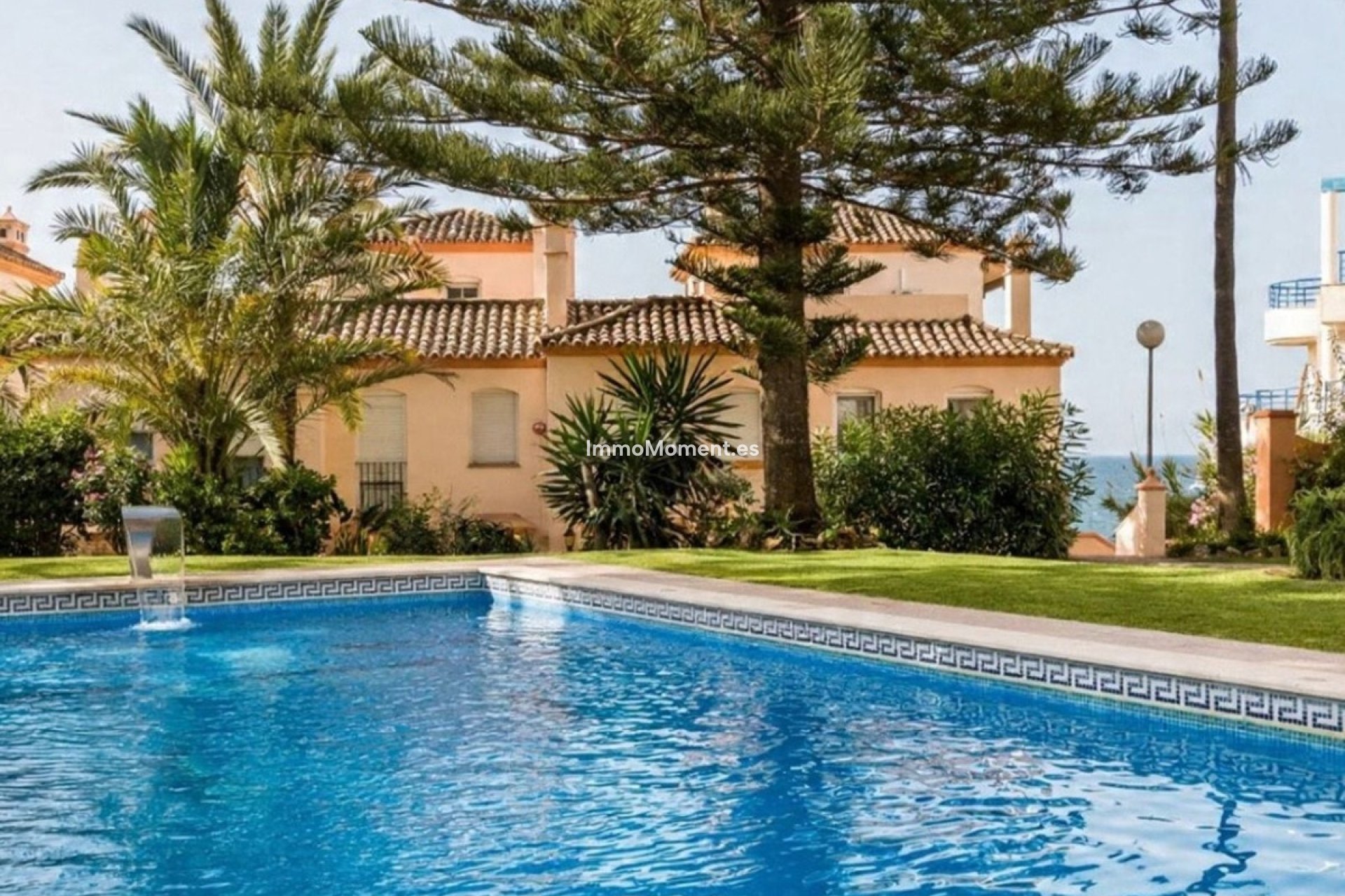 Bestaande woning - Rijtjeshuis - Estepona  - Estepona Centro