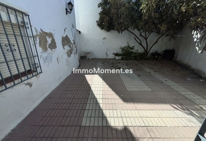 Bestaande woning - Rijtjeshuis - Estepona  - Estepona Centro