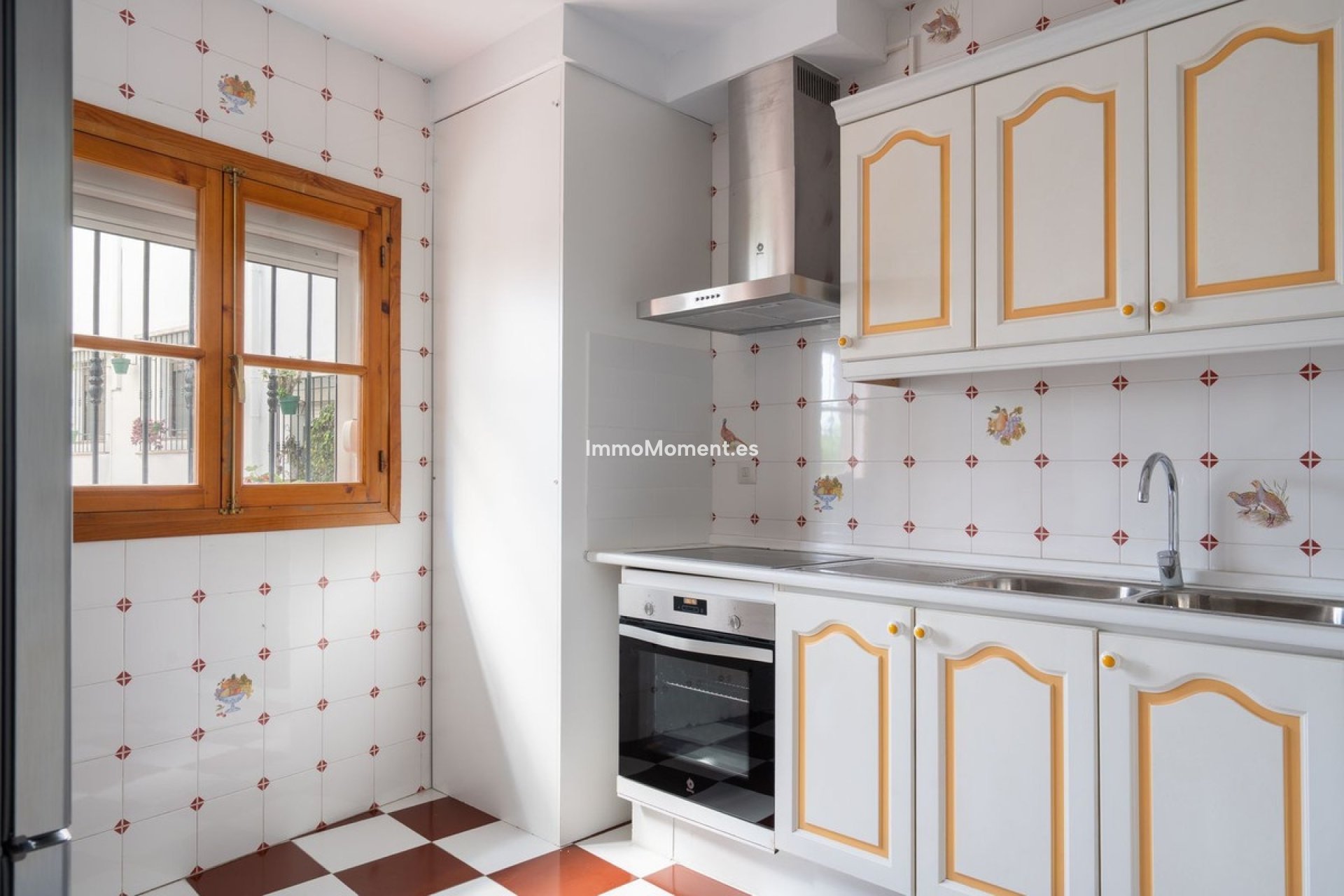 Bestaande woning - Rijtjeshuis - Estepona  - Estepona Centro