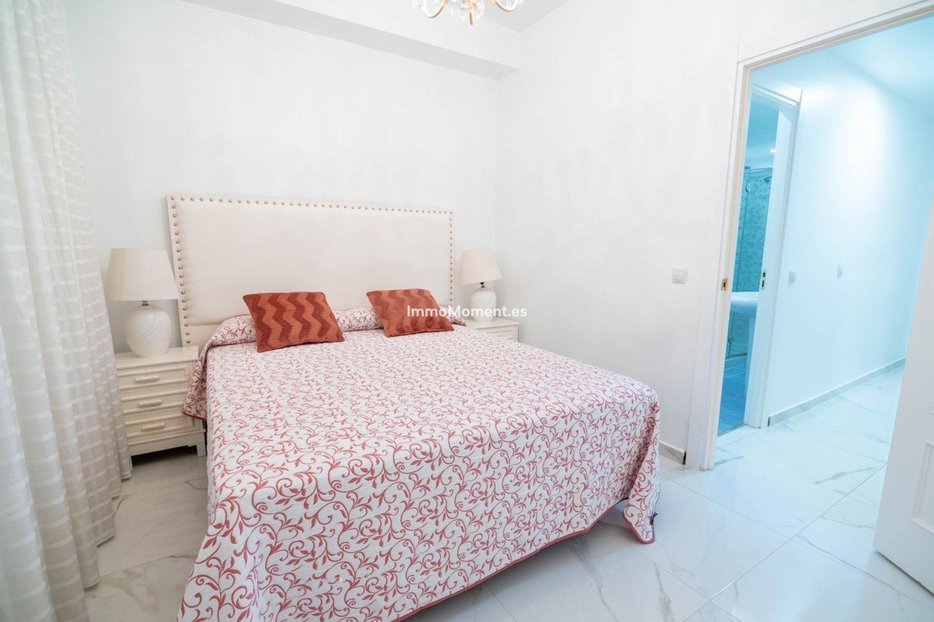Bestaande woning - Rijtjeshuis - Estepona  - Estepona Centro