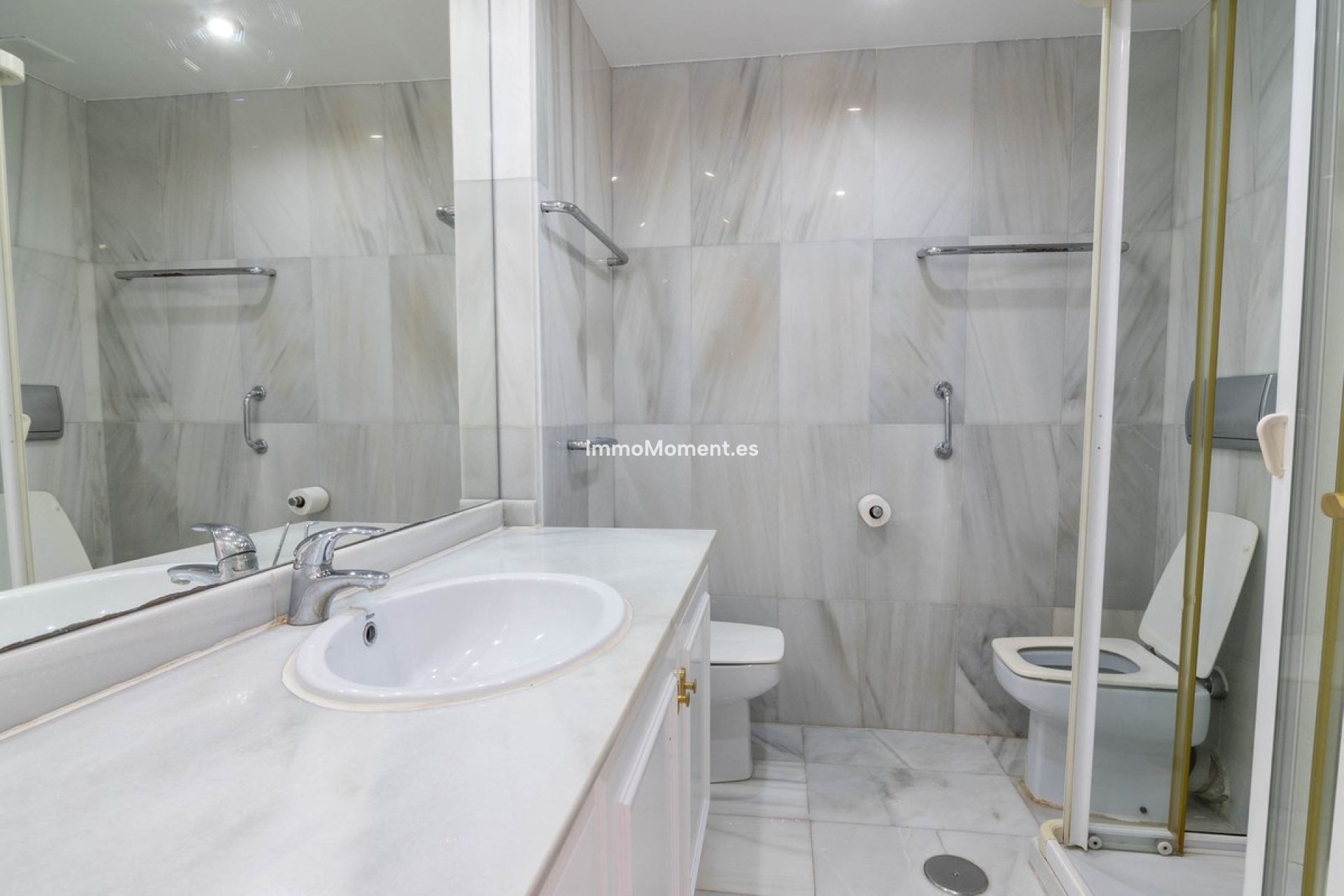 Bestaande woning - Rijtjeshuis - Estepona  - Estepona Centro
