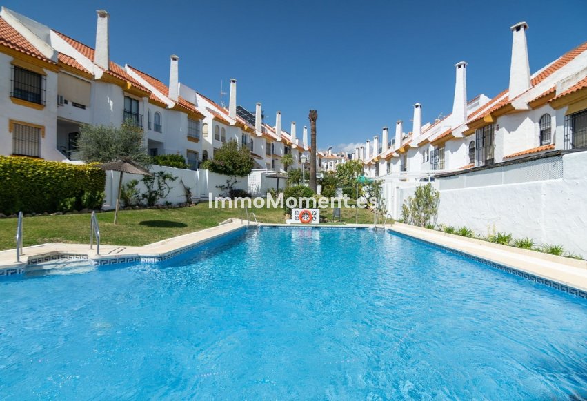 Bestaande woning - Rijtjeshuis - Estepona  - Estepona Centro