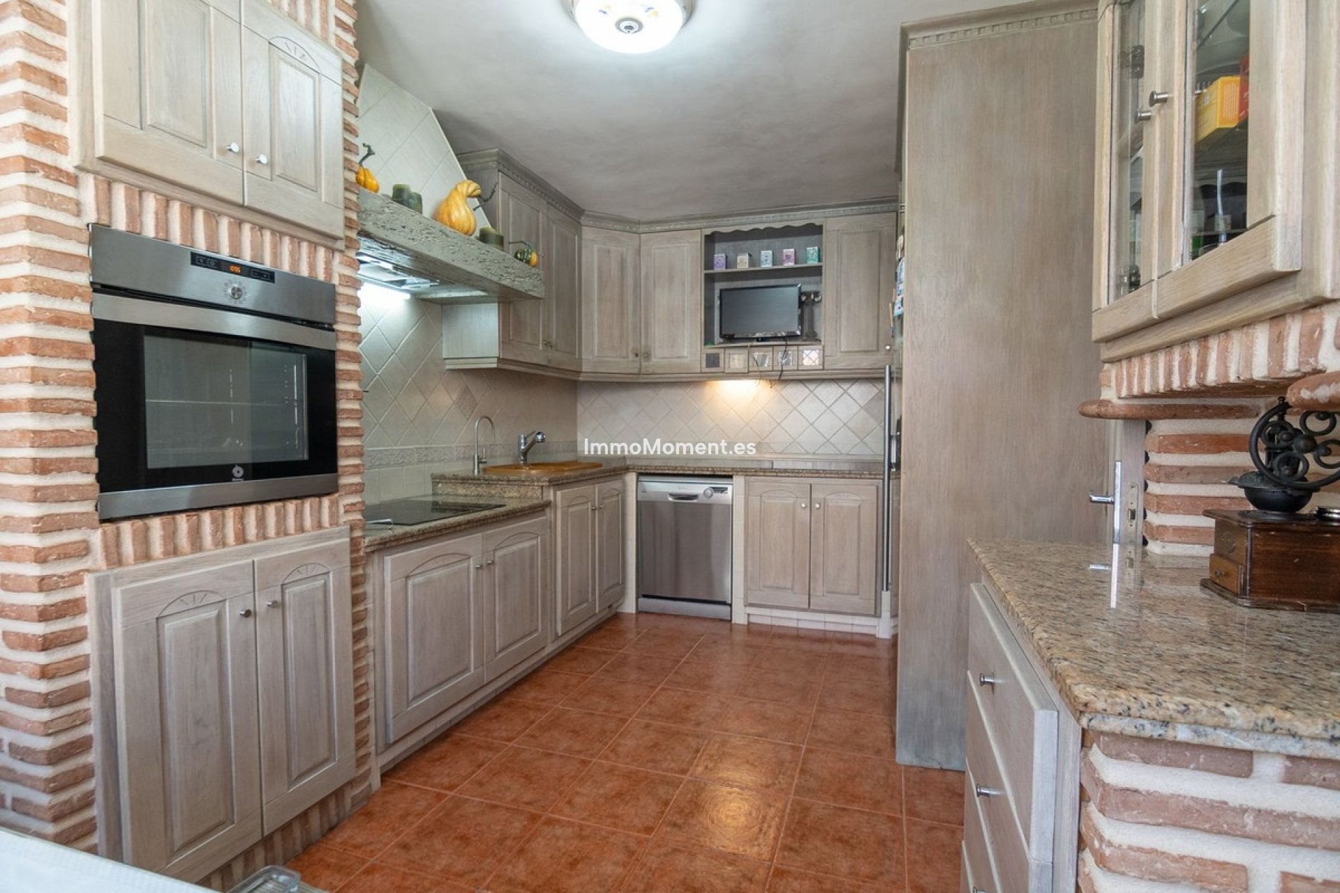 Bestaande woning - Rijtjeshuis - Estepona  - Estepona Centro