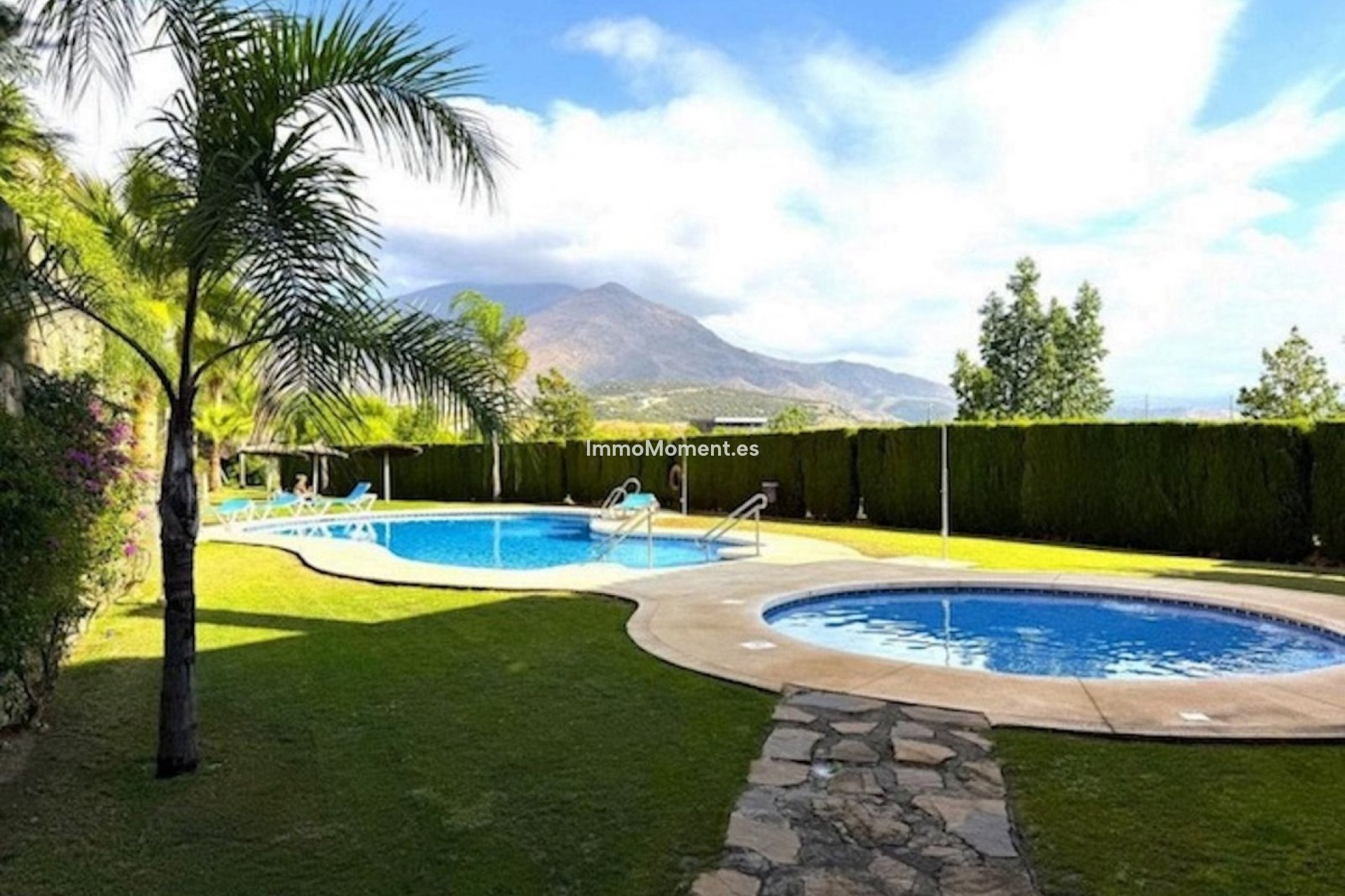 Bestaande woning - Rijtjeshuis - Estepona  - Estepona Centro
