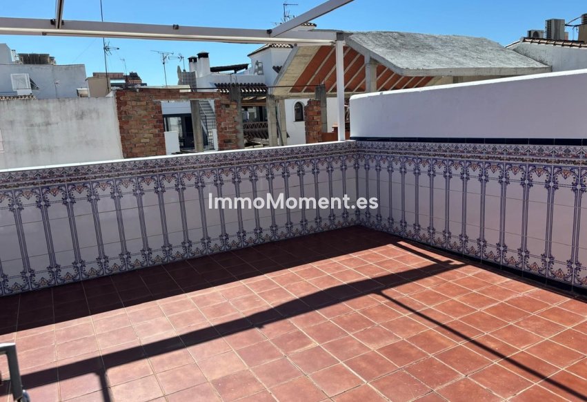 Bestaande woning - Rijtjeshuis - Estepona  - Estepona Centro