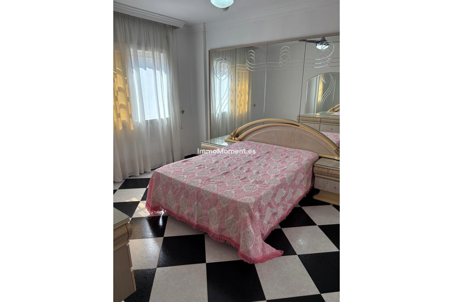 Bestaande woning - Rijtjeshuis - Estepona  - Estepona Centro