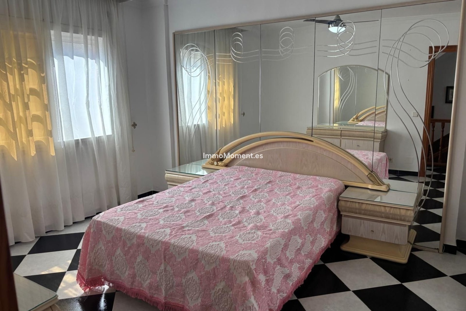 Bestaande woning - Rijtjeshuis - Estepona  - Estepona Centro
