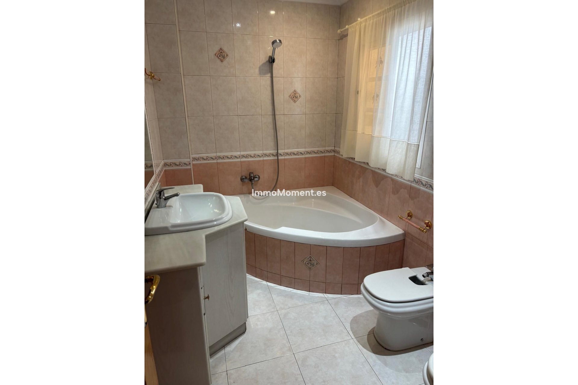 Bestaande woning - Rijtjeshuis - Estepona  - Estepona Centro