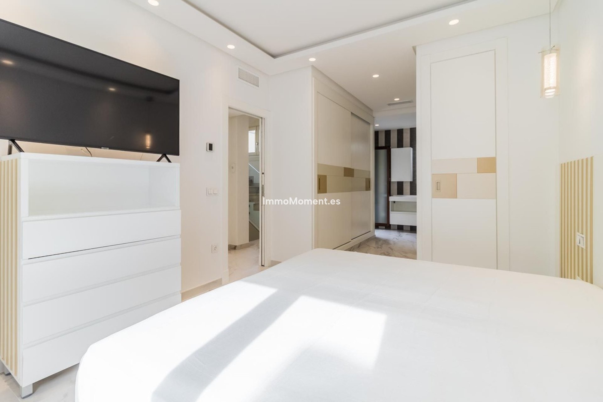 Bestaande woning - Rijtjeshuis - Estepona  - Estepona Centro