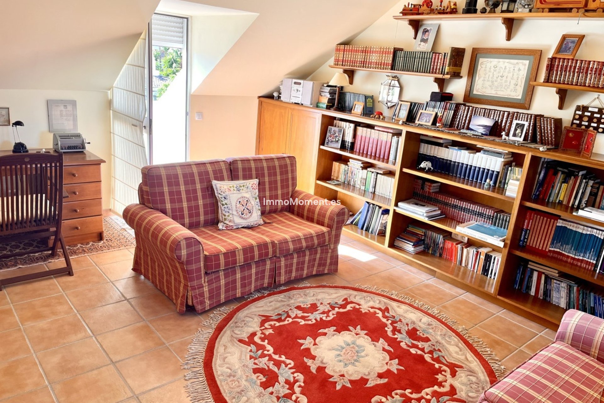 Bestaande woning - Rijtjeshuis - Estepona  - Estepona Centro