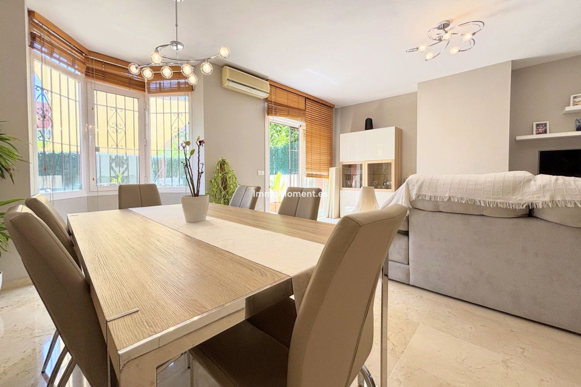 Bestaande woning - Rijtjeshuis - Estepona  - Estepona Centro