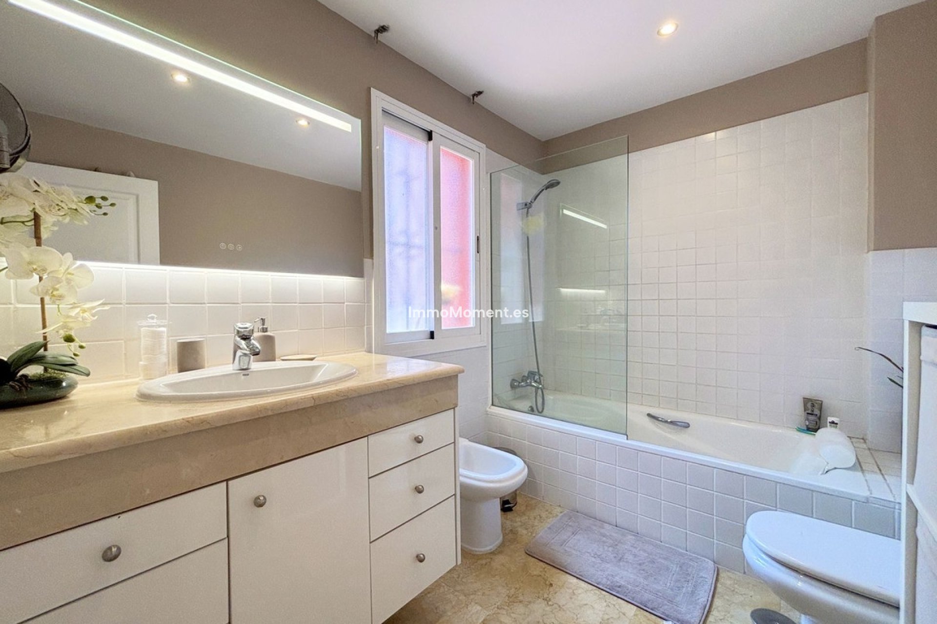 Bestaande woning - Rijtjeshuis - Estepona  - Estepona Centro