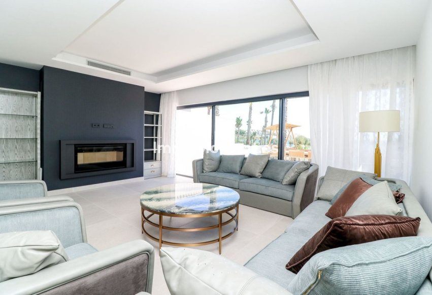 Bestaande woning - Rijtjeshuis - Estepona  - Estepona Centro