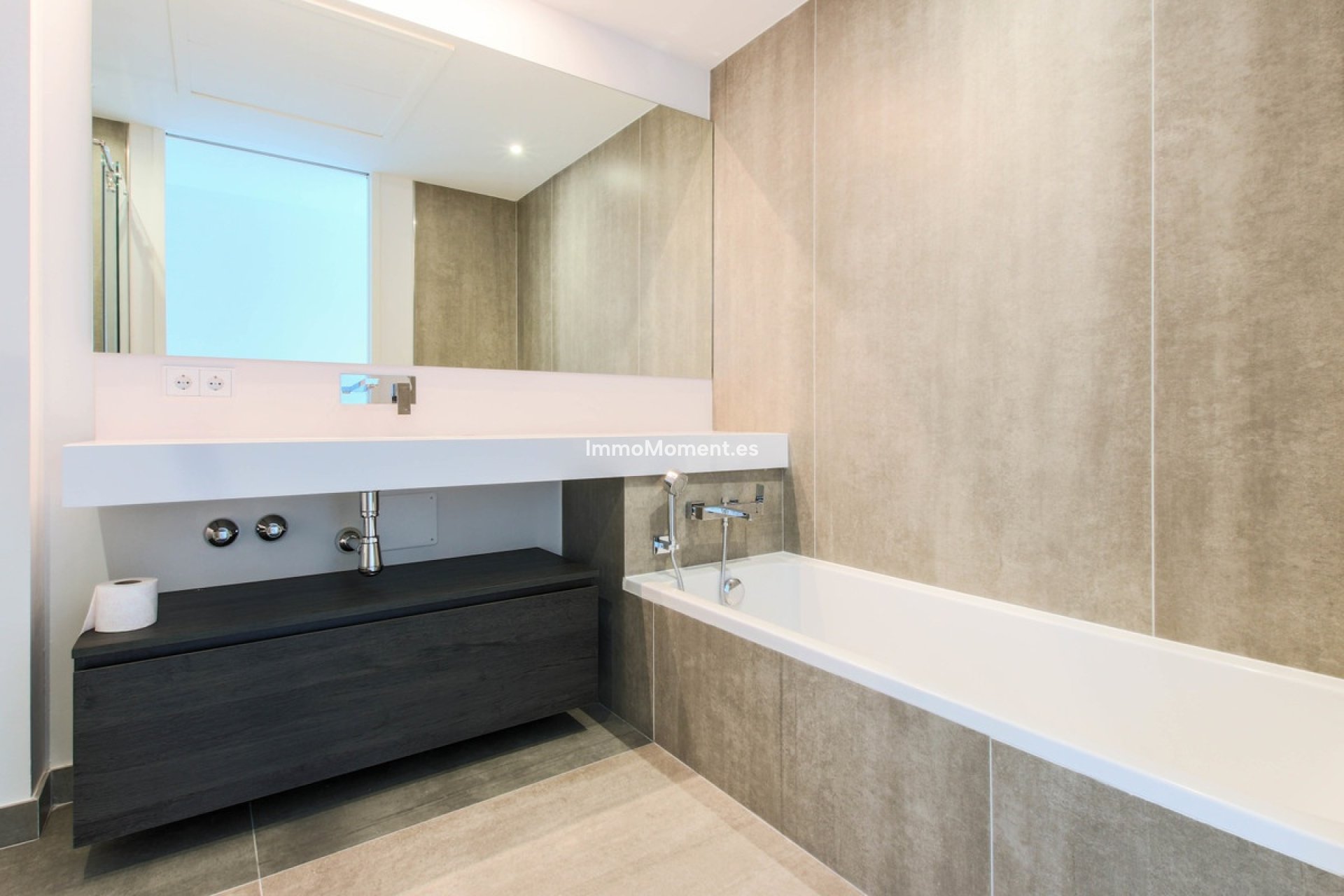 Bestaande woning - Rijtjeshuis - Estepona  - Estepona Centro