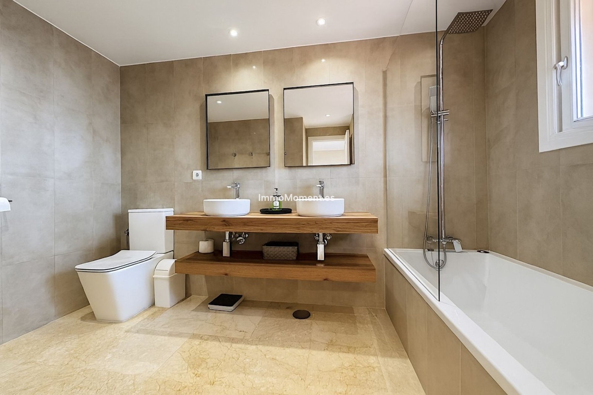 Bestaande woning - Rijtjeshuis - Estepona  - Estepona Centro