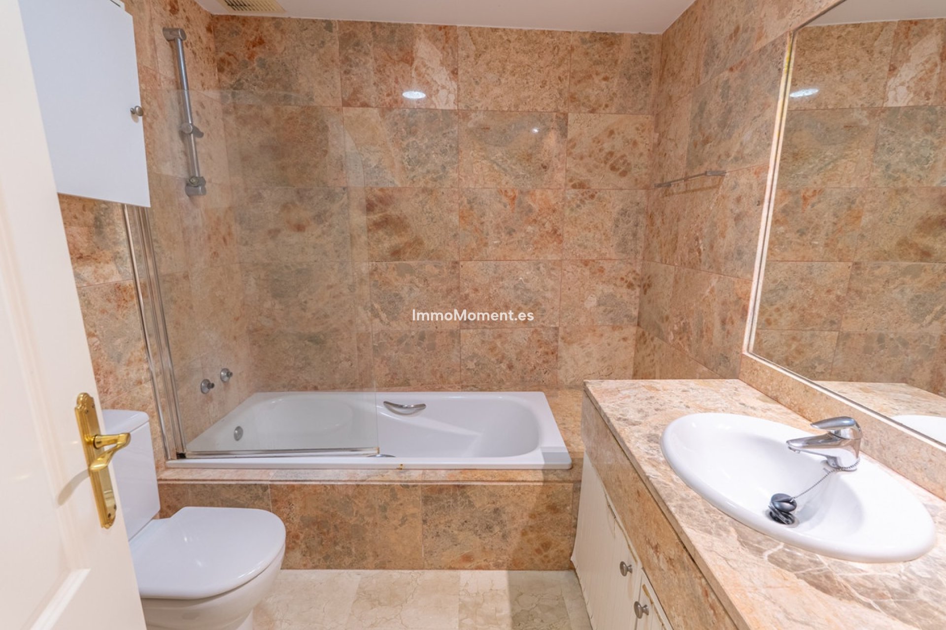 Bestaande woning - Rijtjeshuis - Estepona  - Estepona Centro