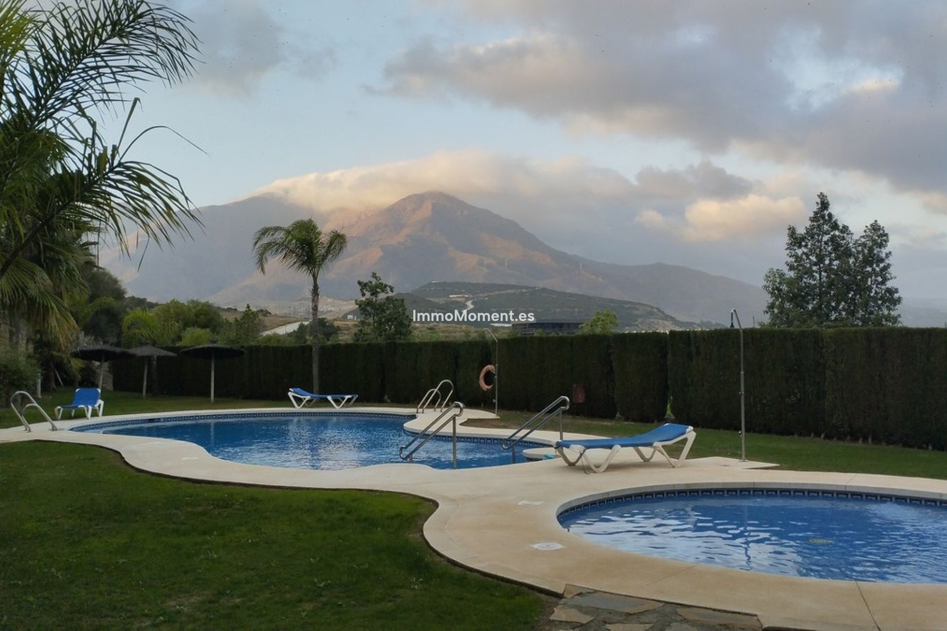 Bestaande woning - Rijtjeshuis - Estepona  - Estepona Centro