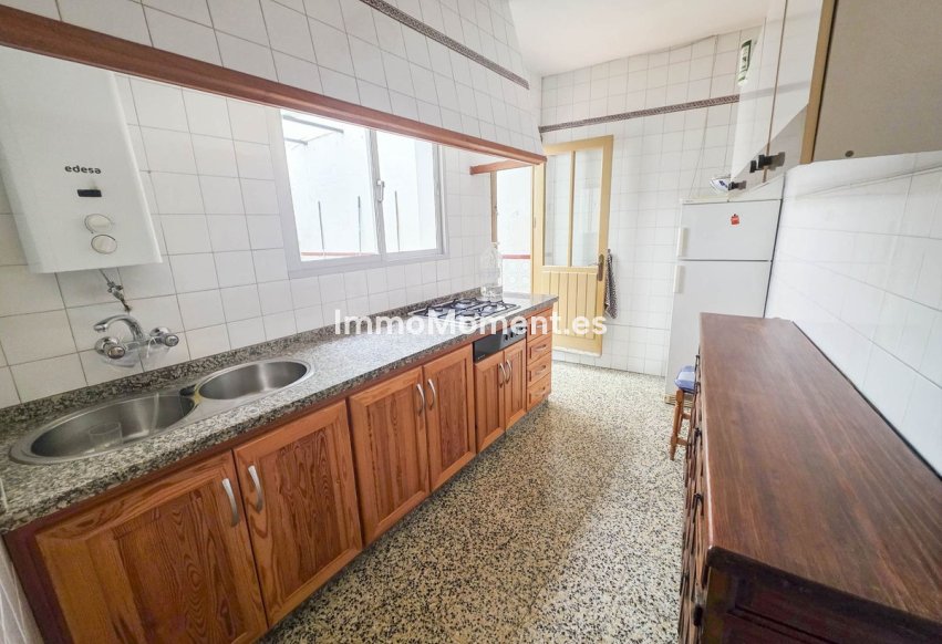 Bestaande woning - Rijtjeshuis - Estepona  - Estepona Centro