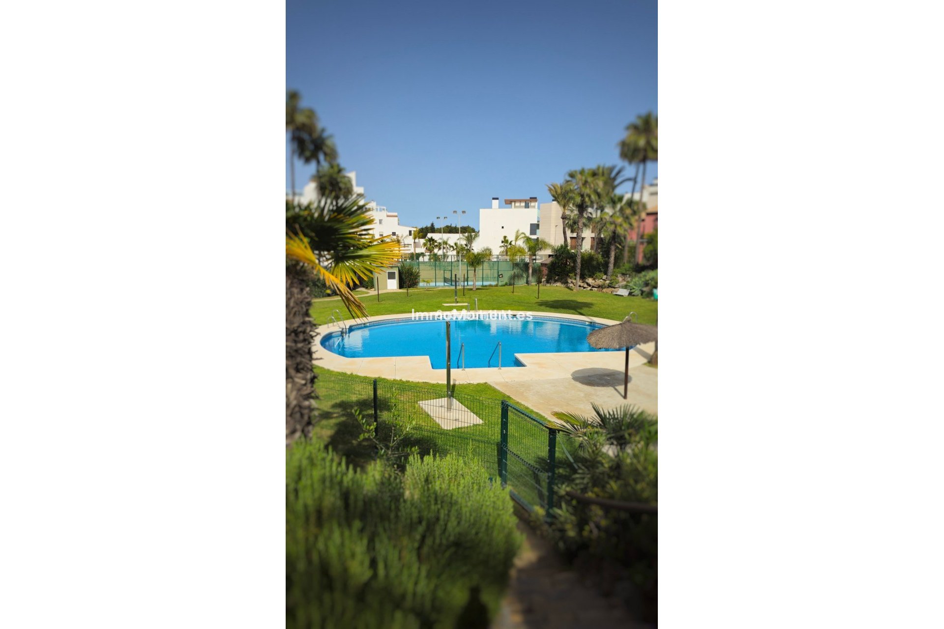 Bestaande woning - Rijtjeshuis - Estepona  - Estepona Centro