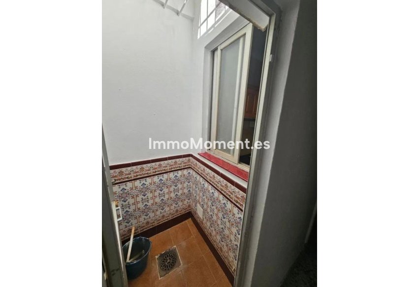 Bestaande woning - Rijtjeshuis - Estepona  - Estepona Centro