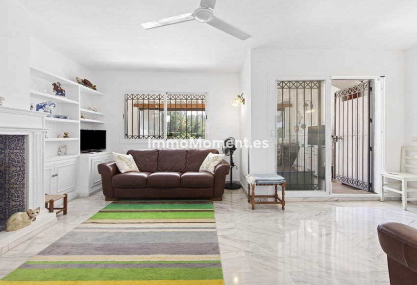 Bestaande woning - Rijtjeshuis - Estepona  - Estepona Centro