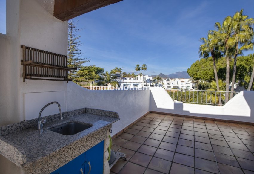 Bestaande woning - Rijtjeshuis - Estepona  - Estepona Centro
