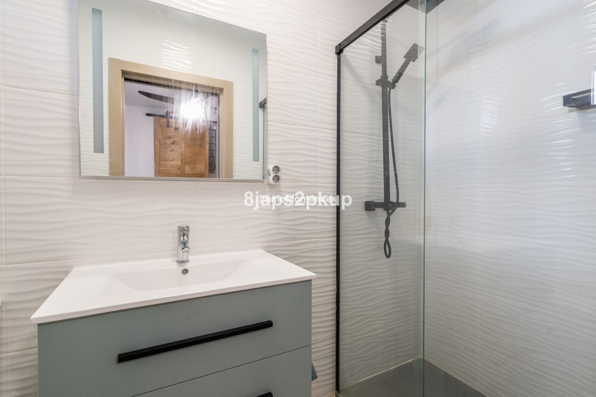 Bestaande woning - Rijtjeshuis - Estepona  - Estepona Centro