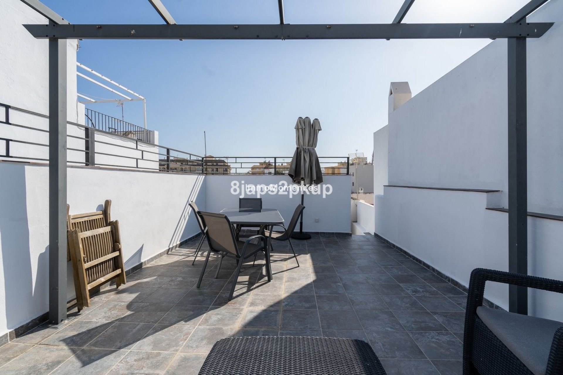 Bestaande woning - Rijtjeshuis - Estepona  - Estepona Centro
