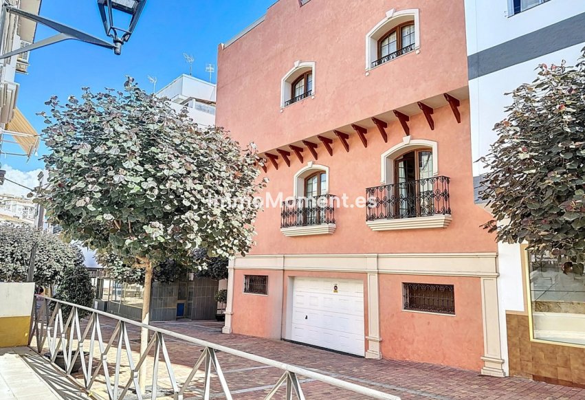 Bestaande woning - Rijtjeshuis - Estepona  - Estepona Centro