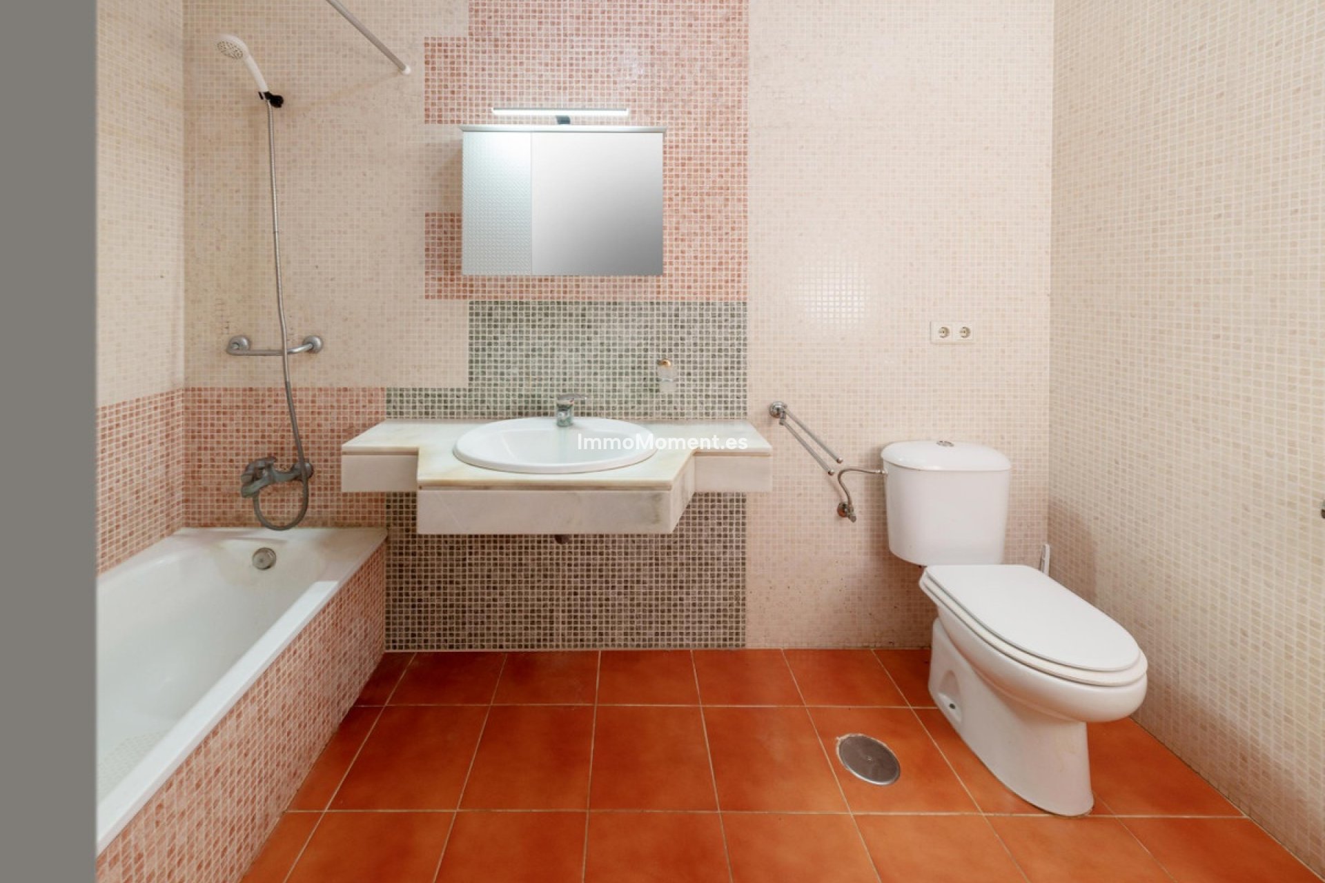 Bestaande woning - Rijtjeshuis - Estepona  - Estepona Centro