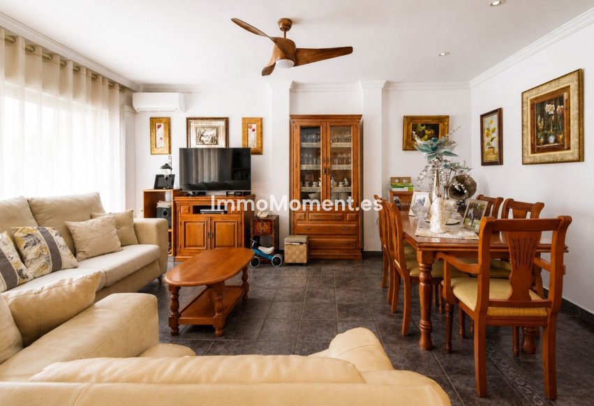 Bestaande woning - Rijtjeshuis - Estepona  - Estepona Centro