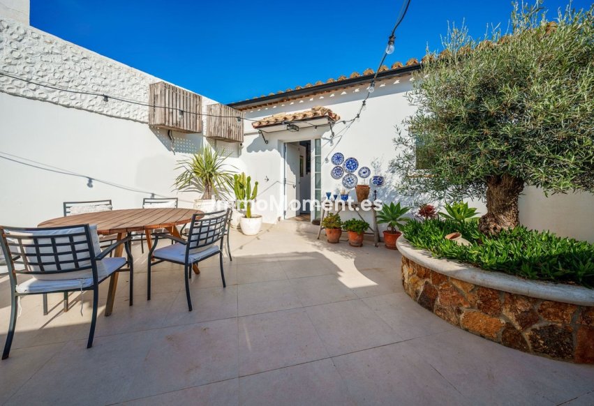 Bestaande woning - Rijtjeshuis - Estepona  - Estepona Centro