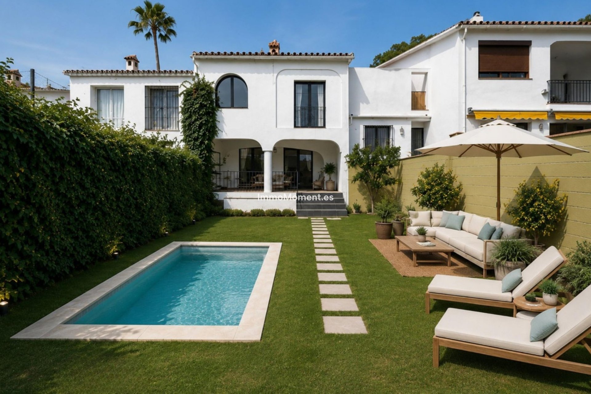 Bestaande woning - Rijtjeshuis - Estepona  - Estepona Centro