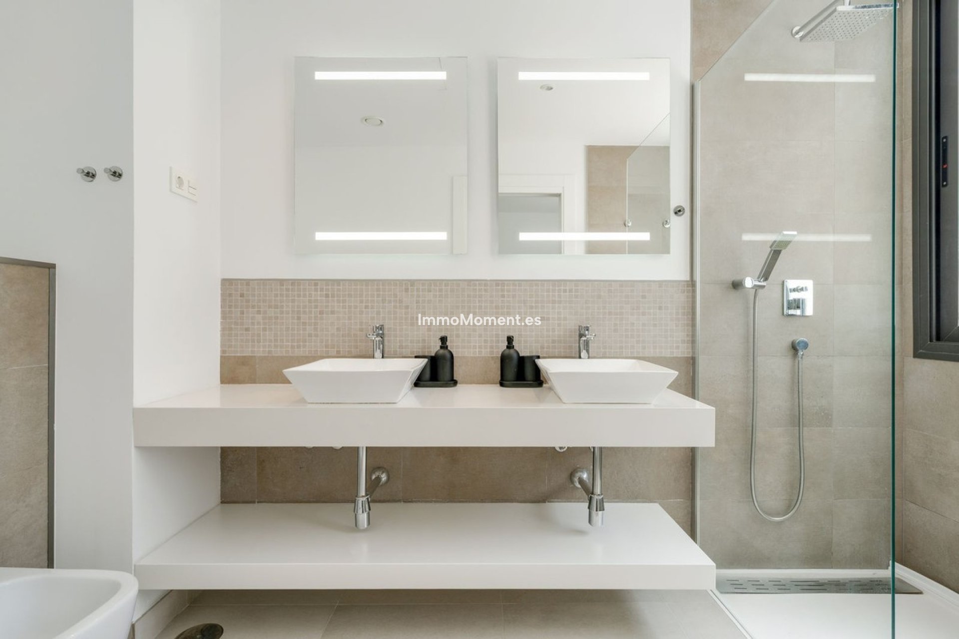 Bestaande woning - Rijtjeshuis - Estepona  - Estepona Centro