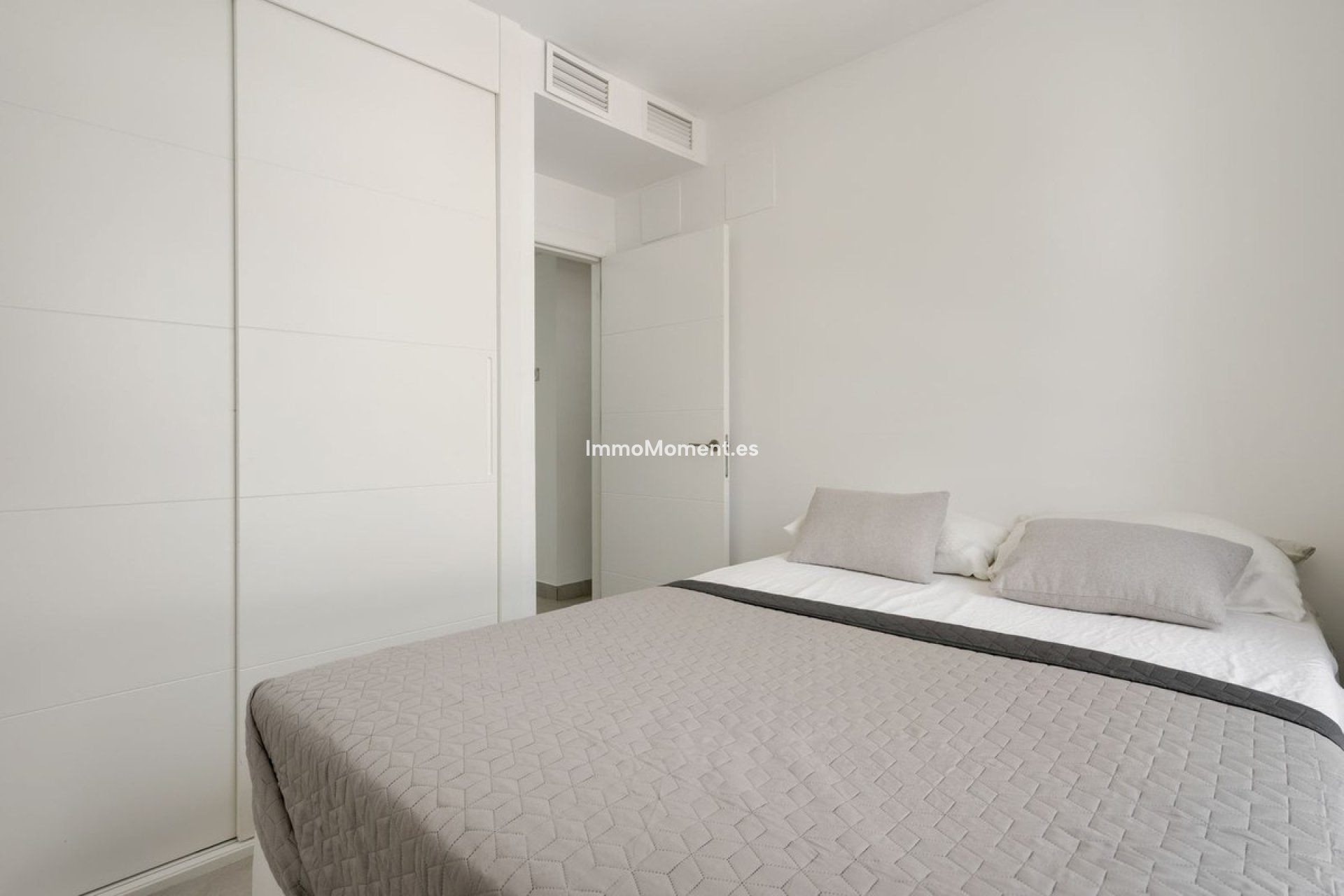 Bestaande woning - Rijtjeshuis - Estepona  - Estepona Centro