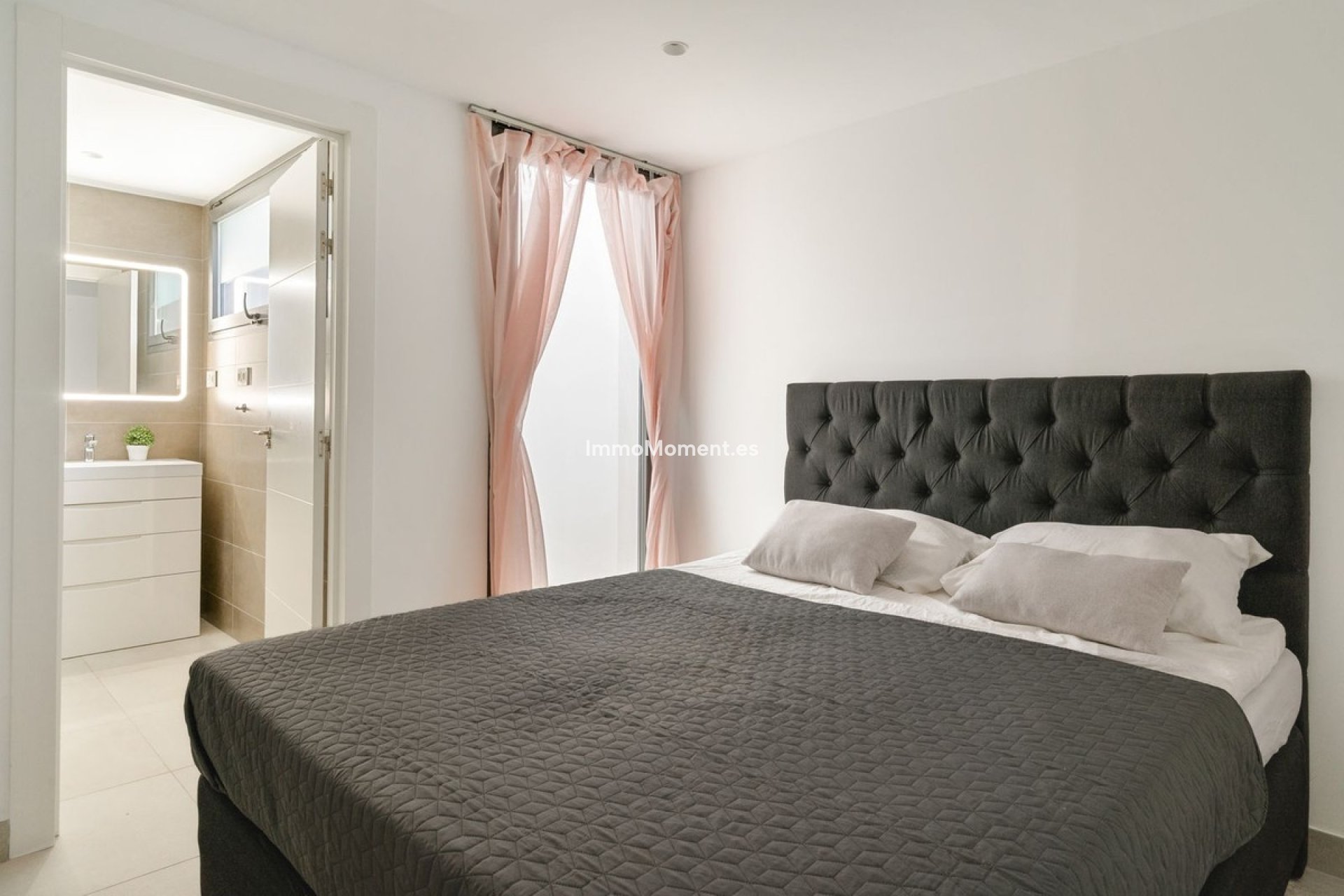 Bestaande woning - Rijtjeshuis - Estepona  - Estepona Centro