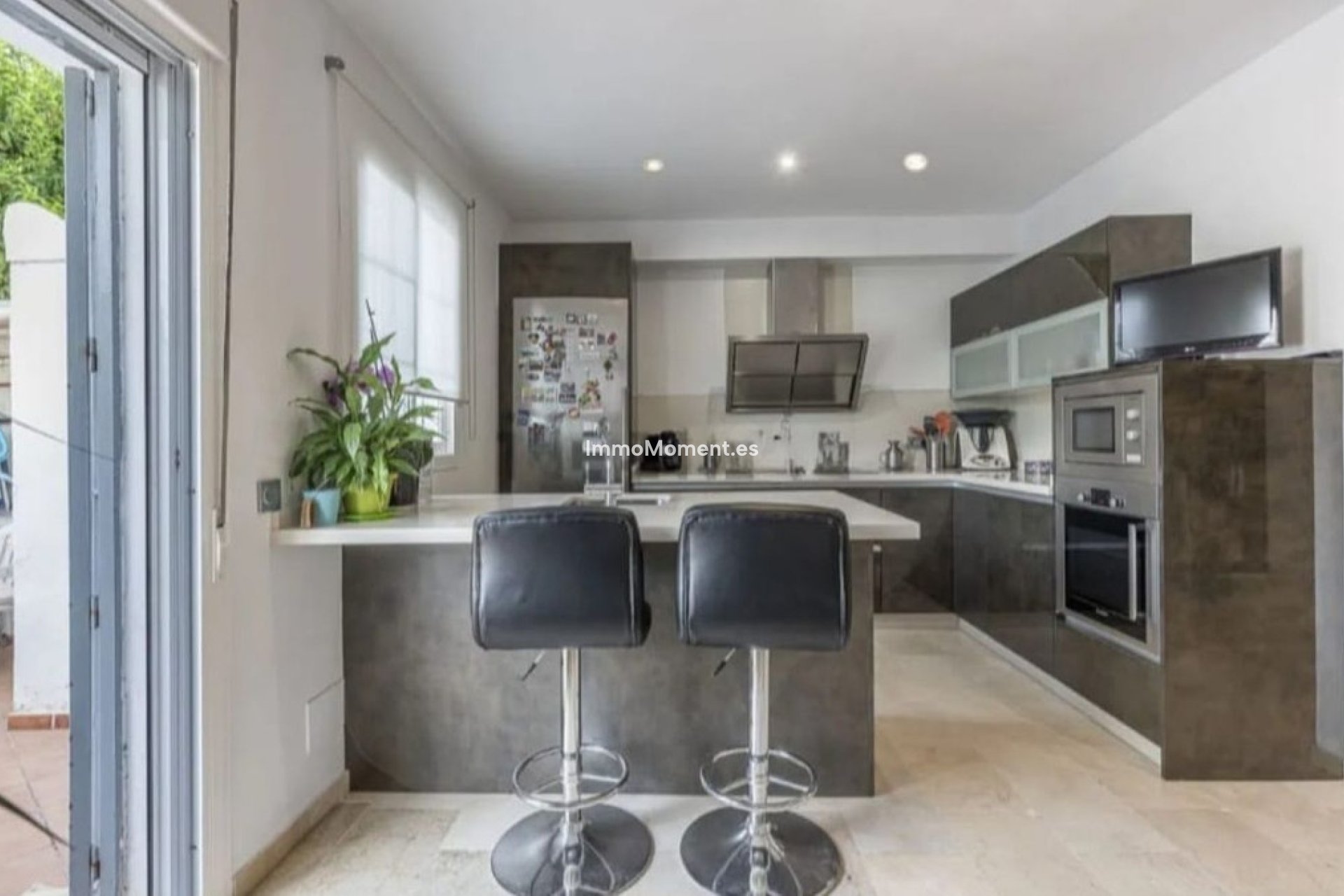 Bestaande woning - Rijtjeshuis - Estepona  - Estepona Centro