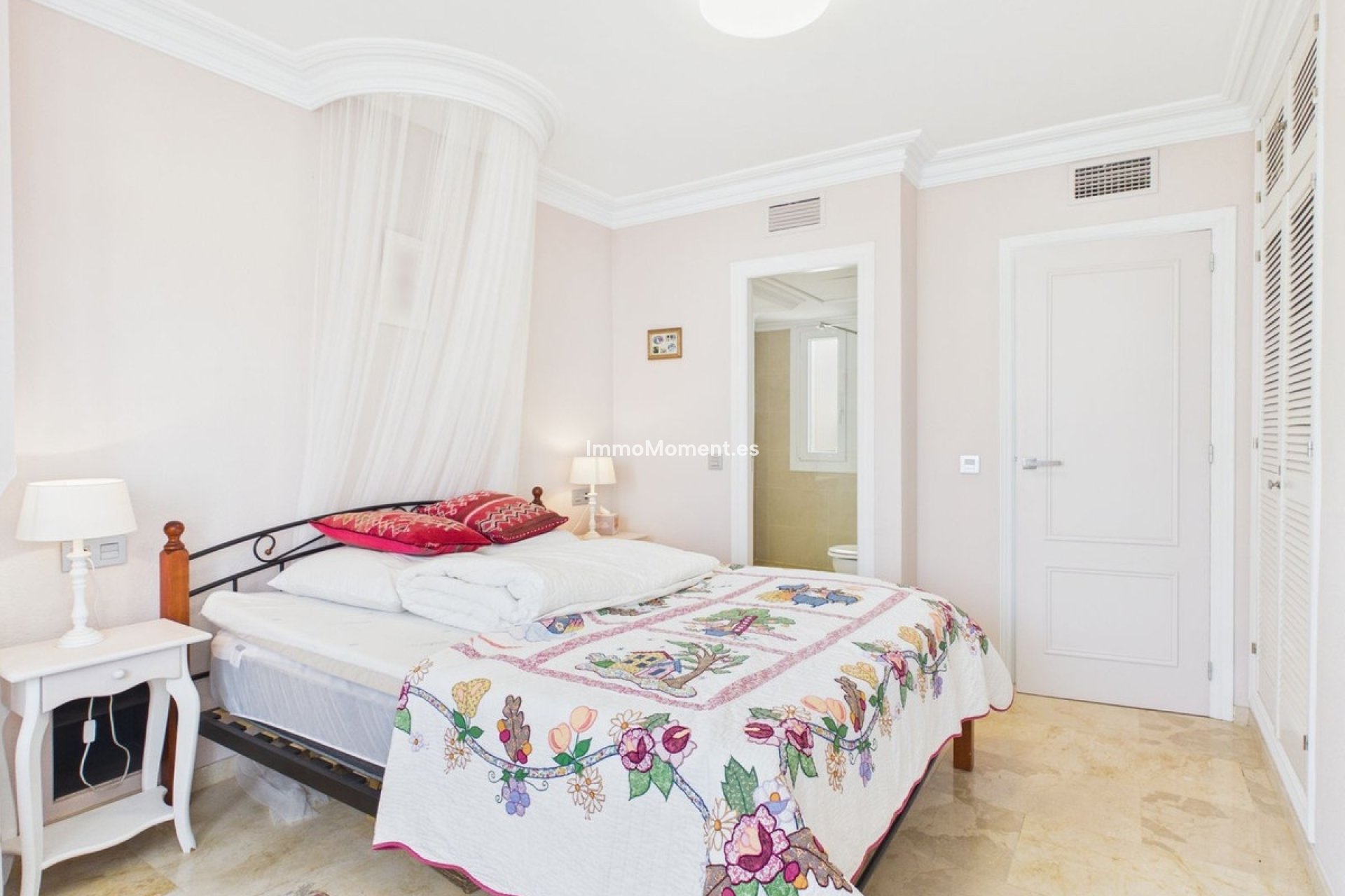 Bestaande woning - Rijtjeshuis - Estepona  - Selwo