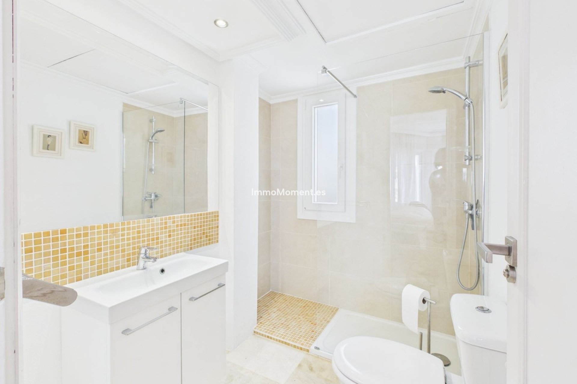 Bestaande woning - Rijtjeshuis - Estepona  - Selwo