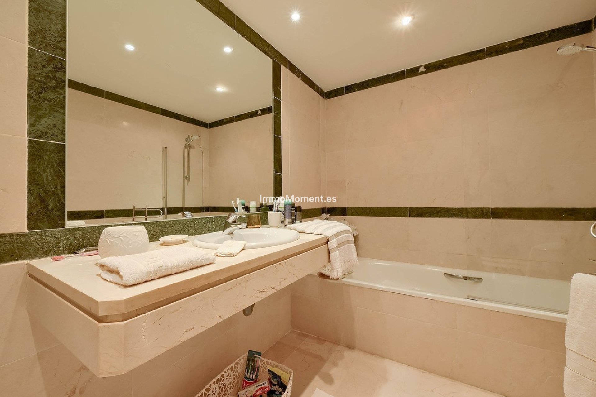 Bestaande woning - Rijtjeshuis - Marbella - Nueva Andalucía