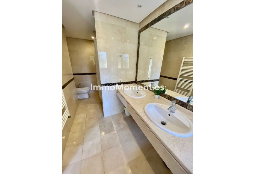 Bestaande woning - Rijtjeshuis - Marbella - Nueva Andalucía